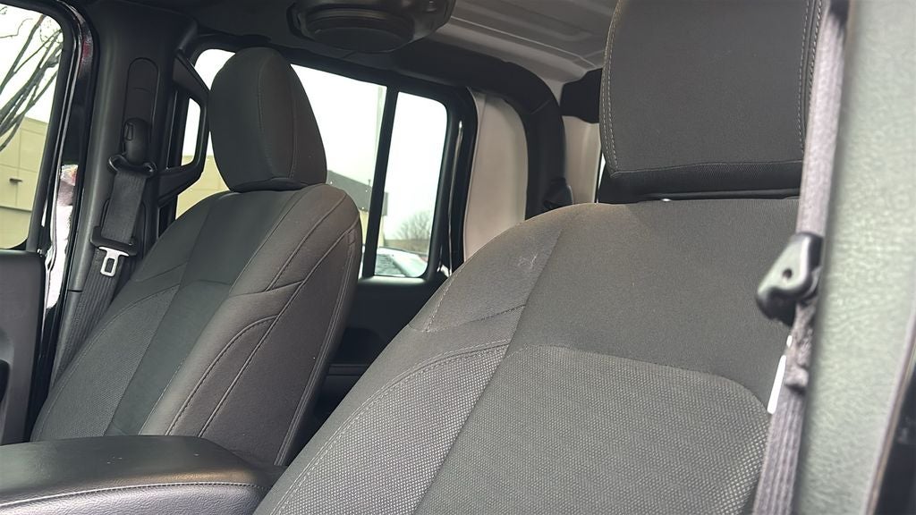 2021 Jeep Gladiator Willys