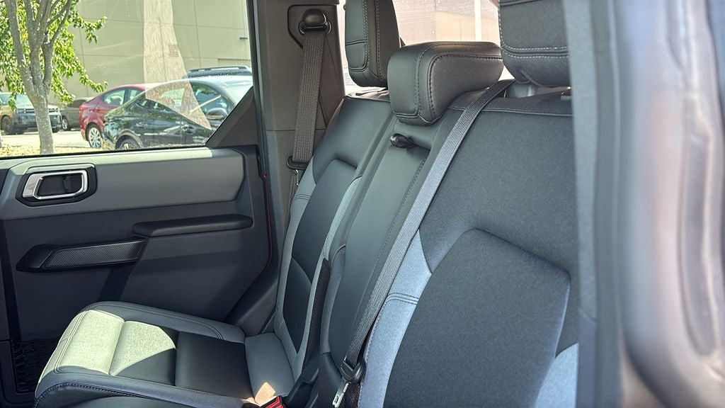 2024 Ford Bronco 4-Door Black Diamond - Photo 31