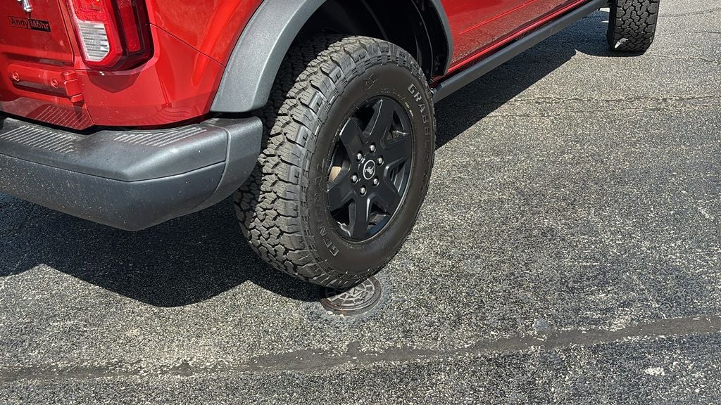 2024 Ford Bronco 4-Door Black Diamond - Photo 8