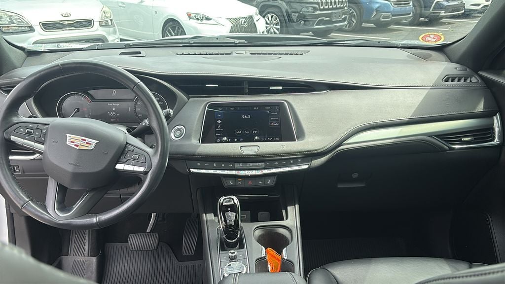 2021 Cadillac XT4 Premium Luxury