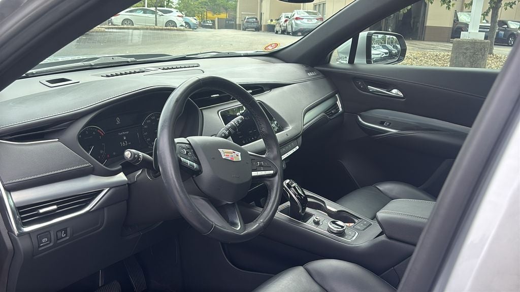2021 Cadillac XT4 Premium Luxury