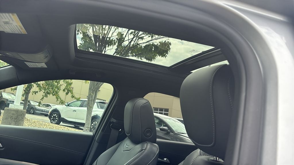 2021 Cadillac XT4 Premium Luxury