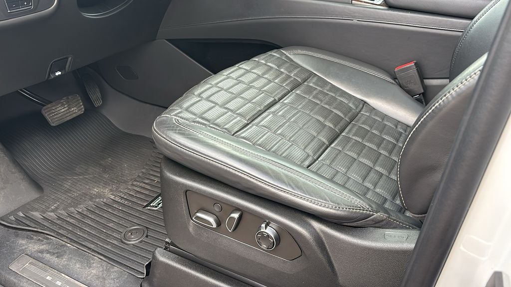 2022 Cadillac Escalade ESV Sport Platinum