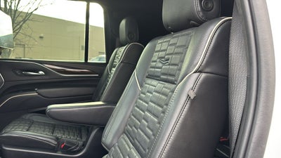 2022 Cadillac Escalade ESV Sport Platinum