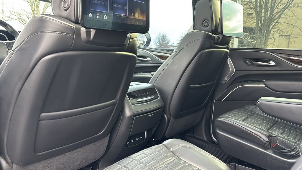 2022 Cadillac Escalade ESV Sport Platinum