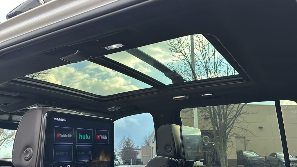 2022 Cadillac Escalade ESV Sport Platinum