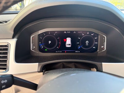 2022 Volkswagen Atlas 3.6L V6 SE w/Technology