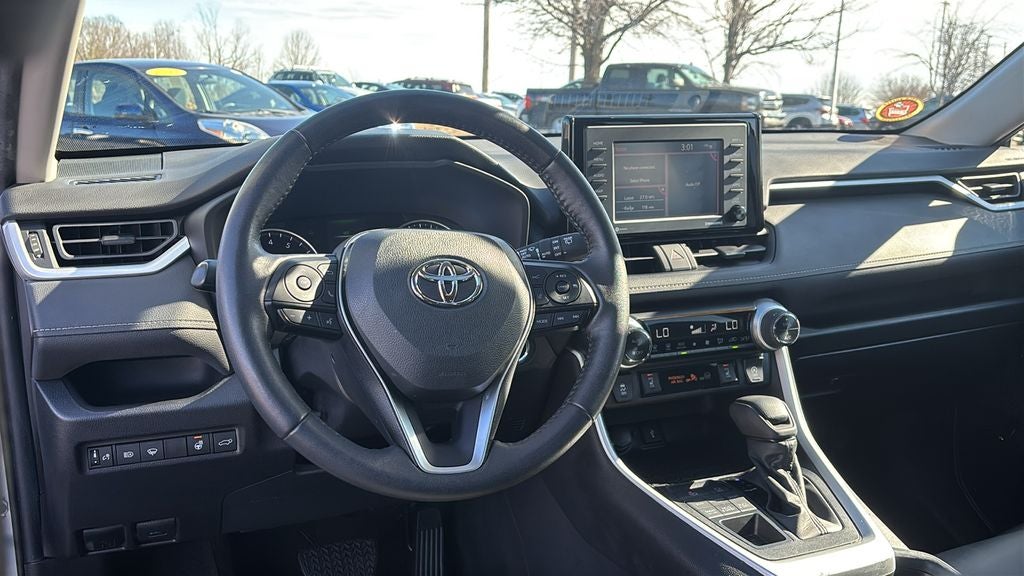 2022 Toyota RAV4 XLE