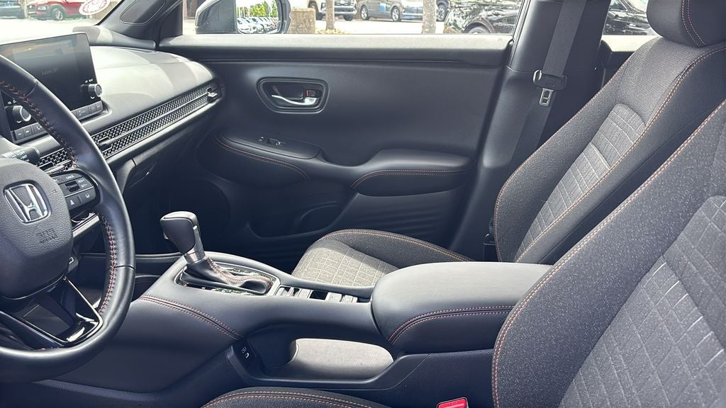 2025 Honda HR-V Sport - Photo 23