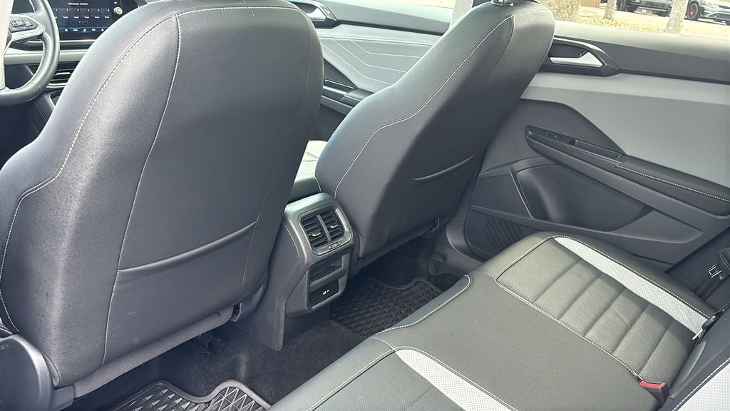 2024 Volkswagen Taos 1.5T SEL