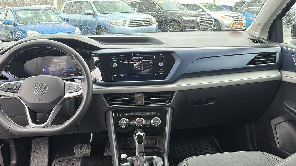 2024 Volkswagen Taos 1.5T SE