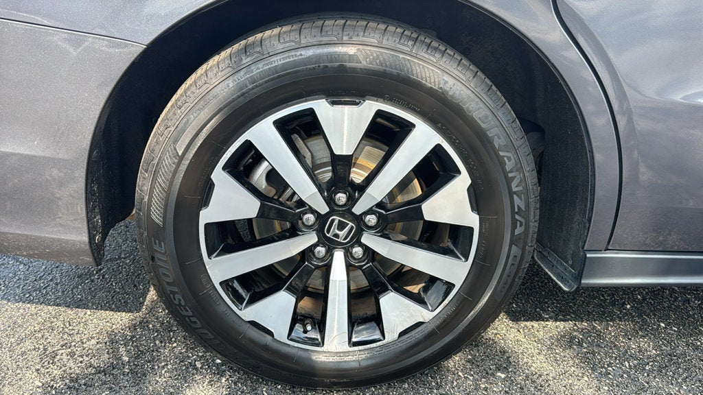 2025 Honda Odyssey EX-L - Photo 8