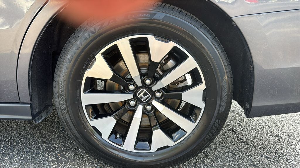 2025 Honda Odyssey EX-L - Photo 9