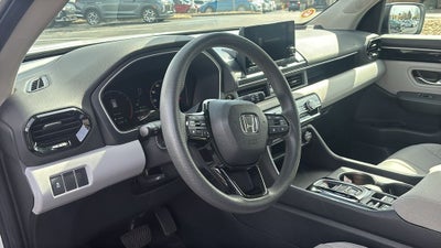 2023 Honda Pilot LX
