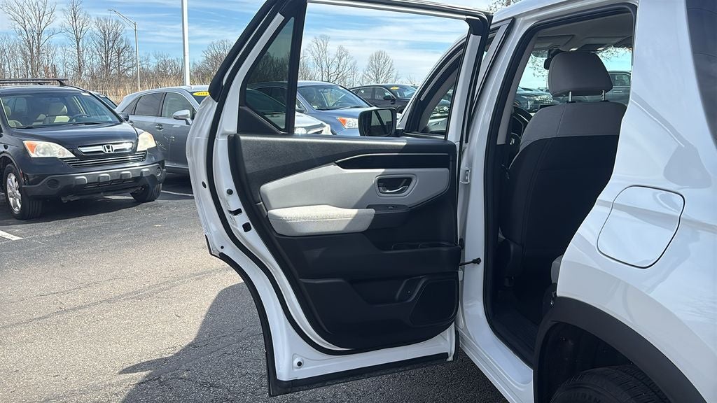 2023 Honda Pilot LX