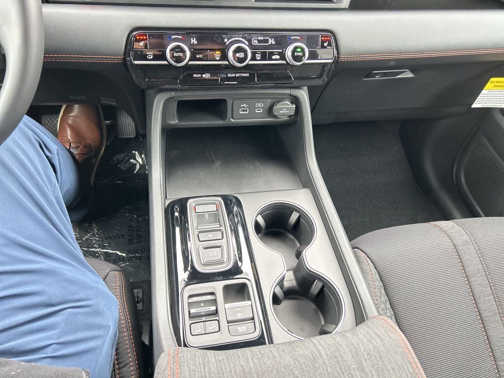 2025 Honda Pilot Sport