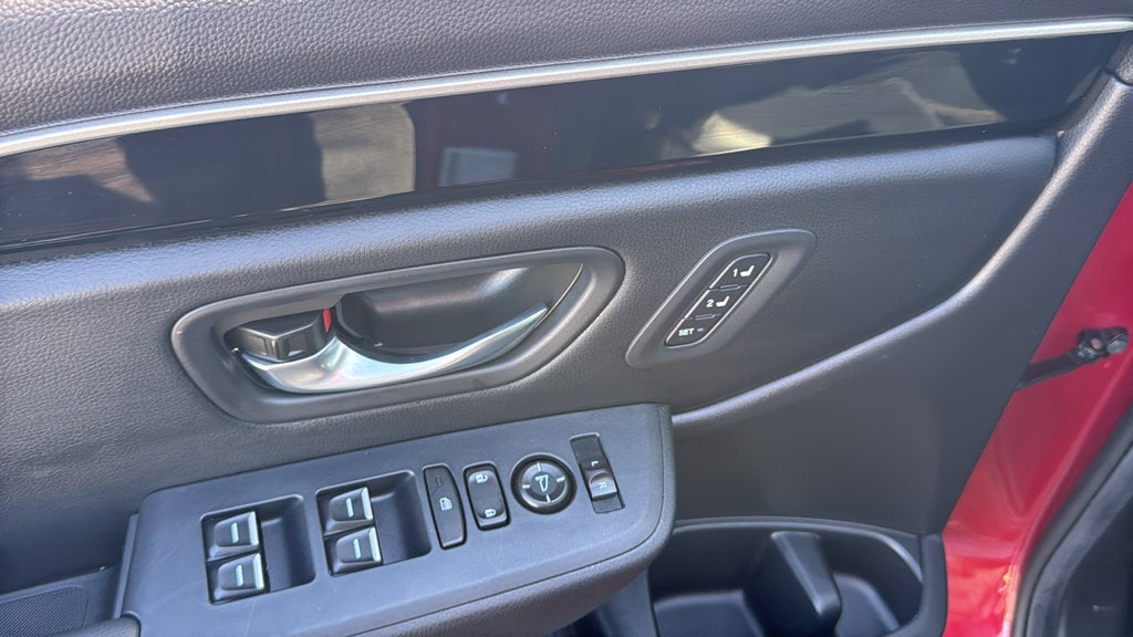 2025 Honda Pilot EX-L+ - Photo 14