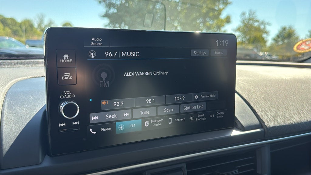 2025 Honda Pilot EX-L+ - Photo 20