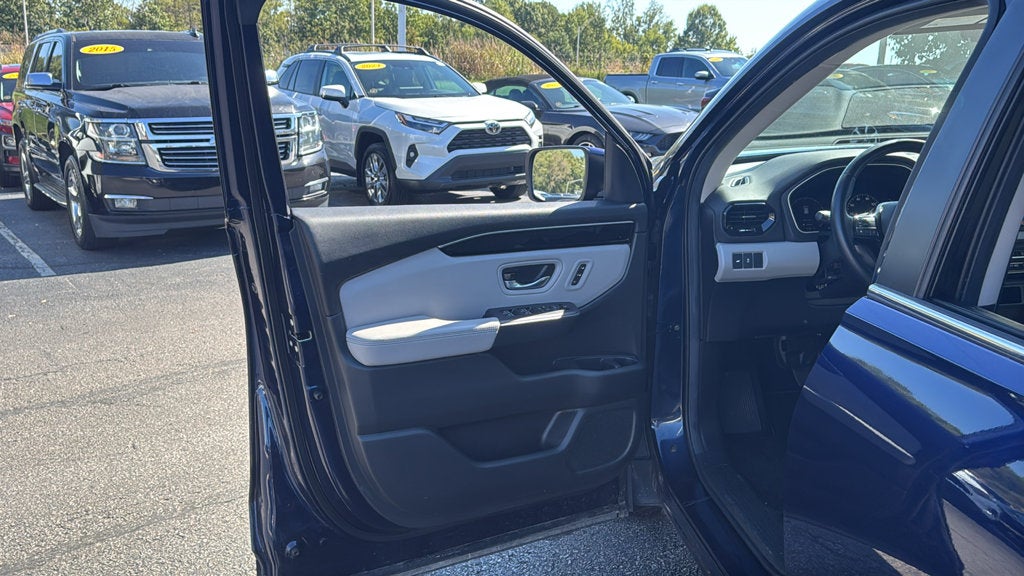 2025 Honda Pilot EX-L - Photo 15