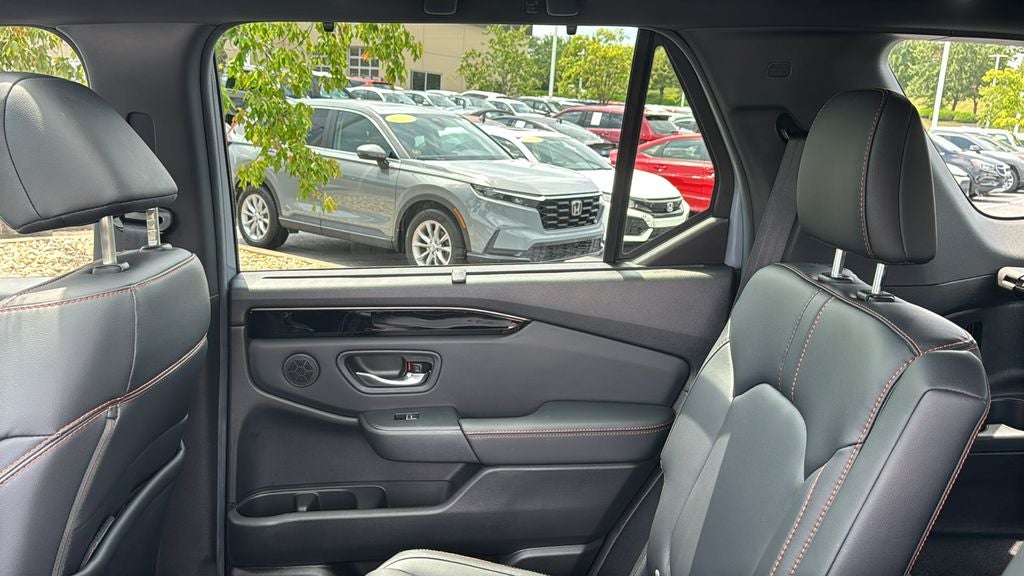 2025 Honda Pilot TrailSport