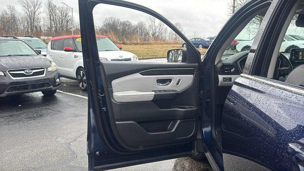 2023 Honda Pilot Elite