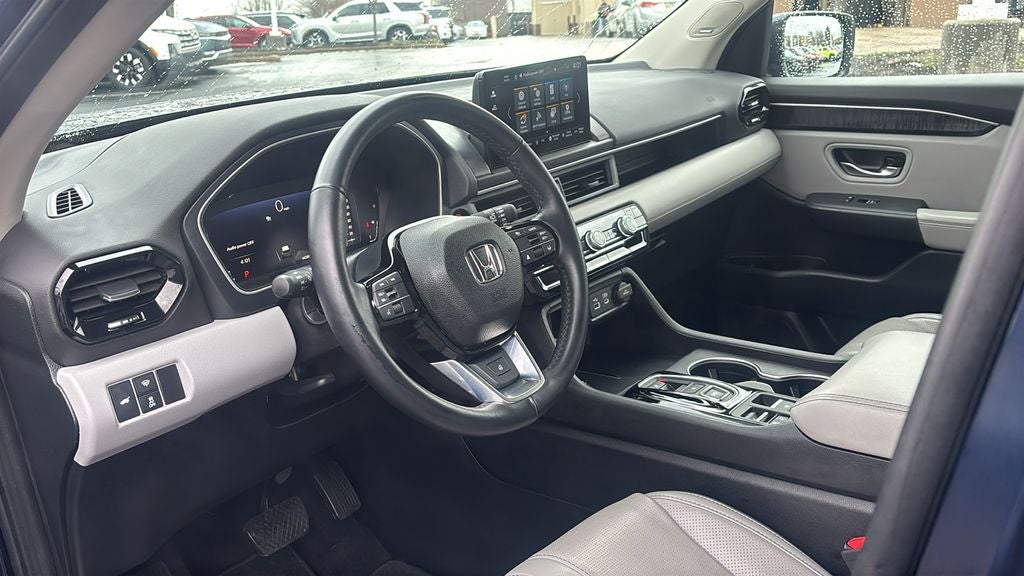 2023 Honda Pilot Elite