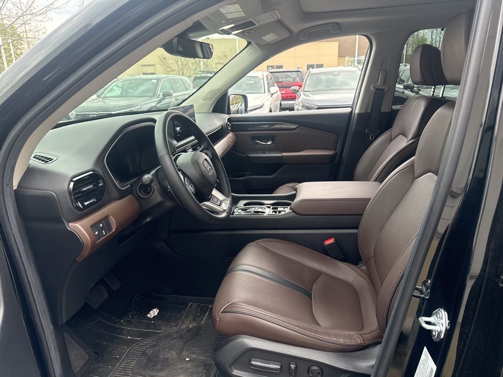 2025 Honda Pilot Elite