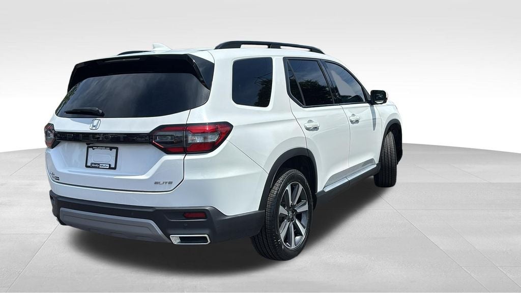 2023 Honda Pilot Elite