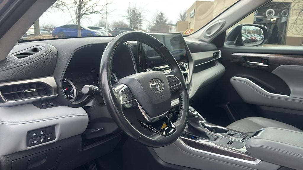 2021 Toyota Highlander Limited