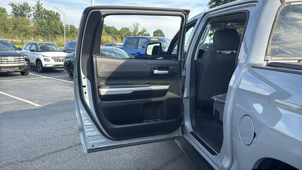 2020 Toyota Tundra SR5