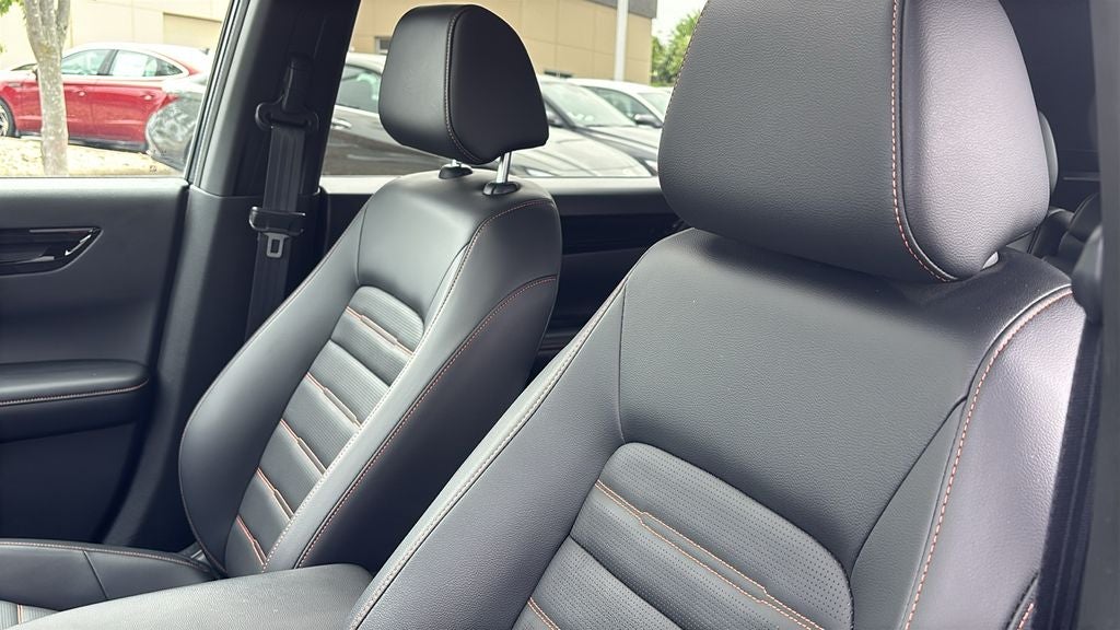 2025 Honda CR-V Sport Touring - Photo 24