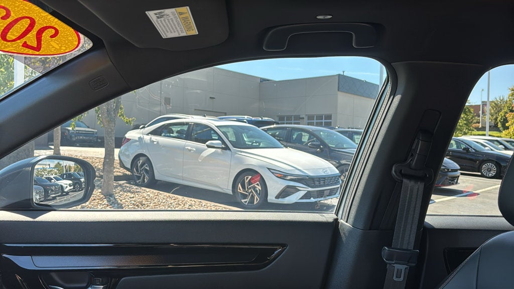 2025 Honda CR-V Sport Touring - Photo 24