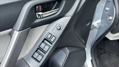 2016 Subaru Forester 2.5i Touring