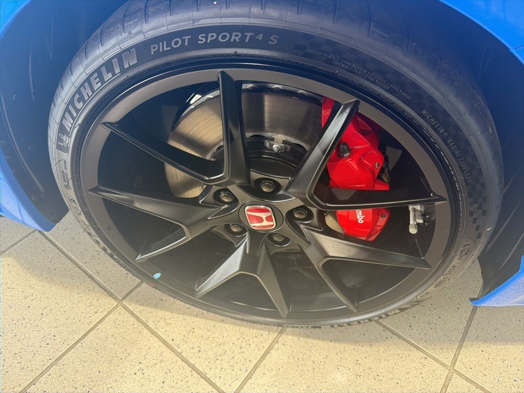 2025 Honda Civic Type R Base