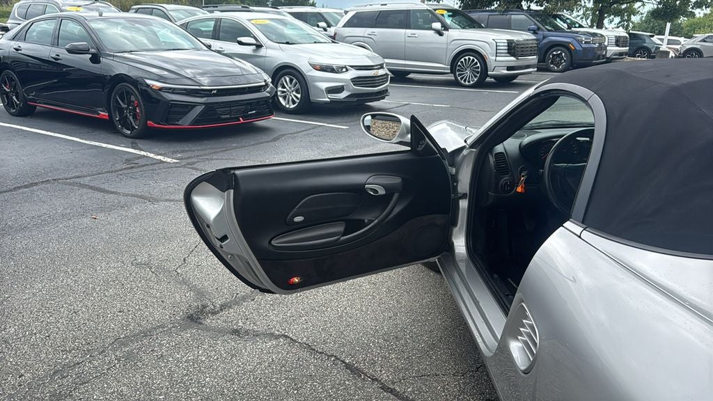 2004 Porsche Boxster Base