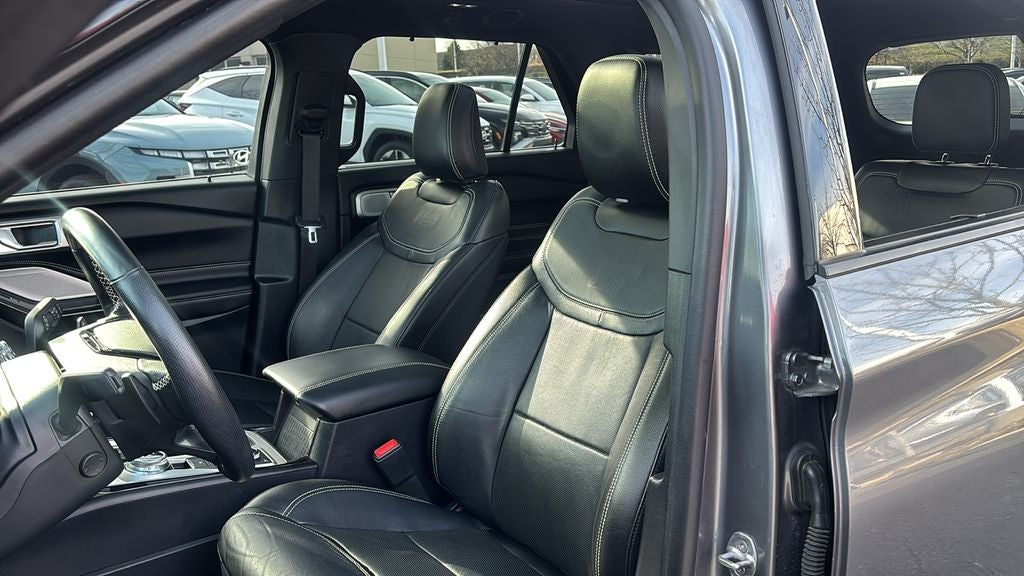 2021 Ford Explorer ST