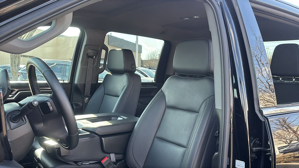 2025 Chevrolet Silverado 3500HD LTZ