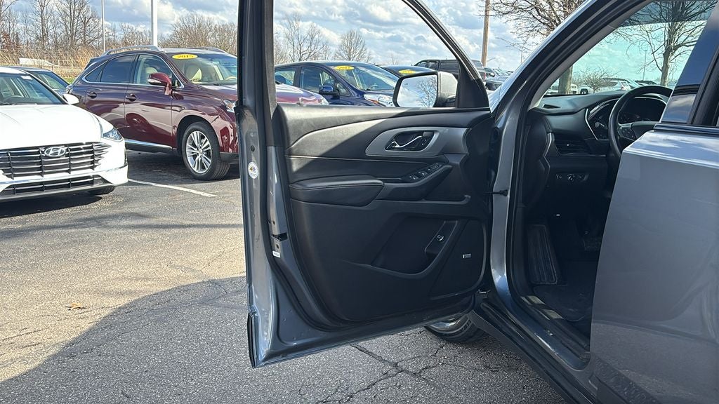 2021 Chevrolet Traverse RS