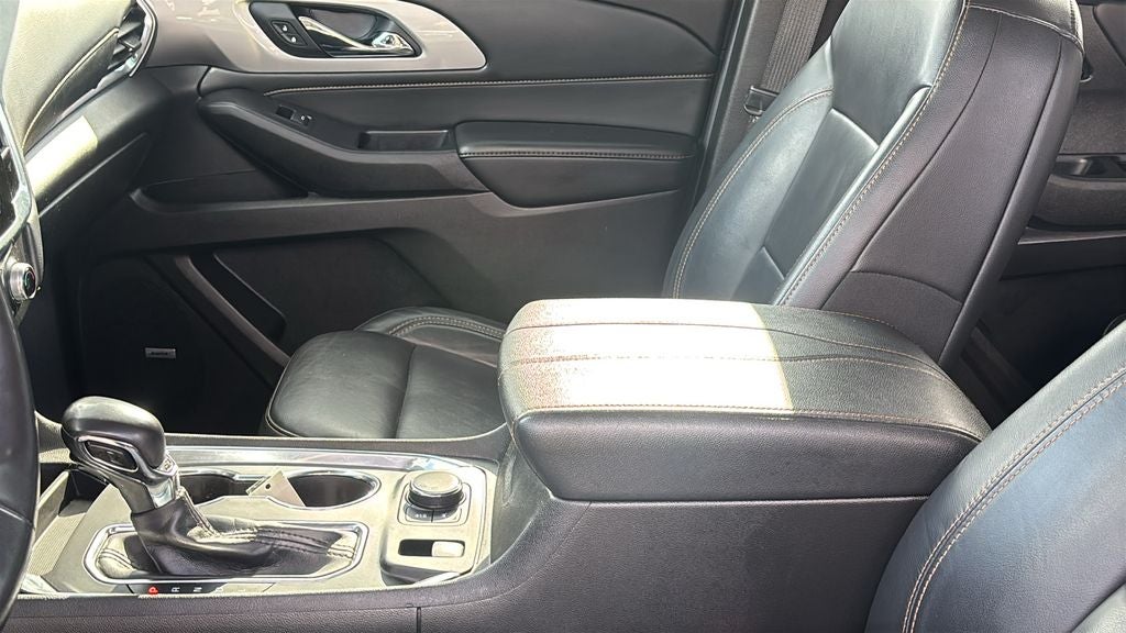 2021 Chevrolet Traverse RS