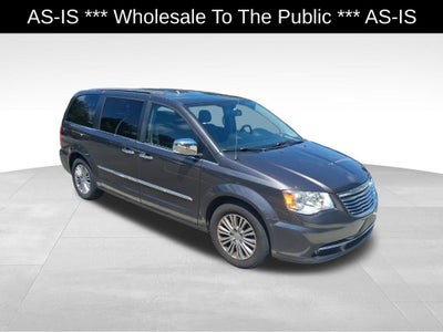 2016 Chrysler Town & Country Touring-L
