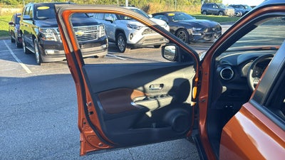 2021 Nissan Kicks SR