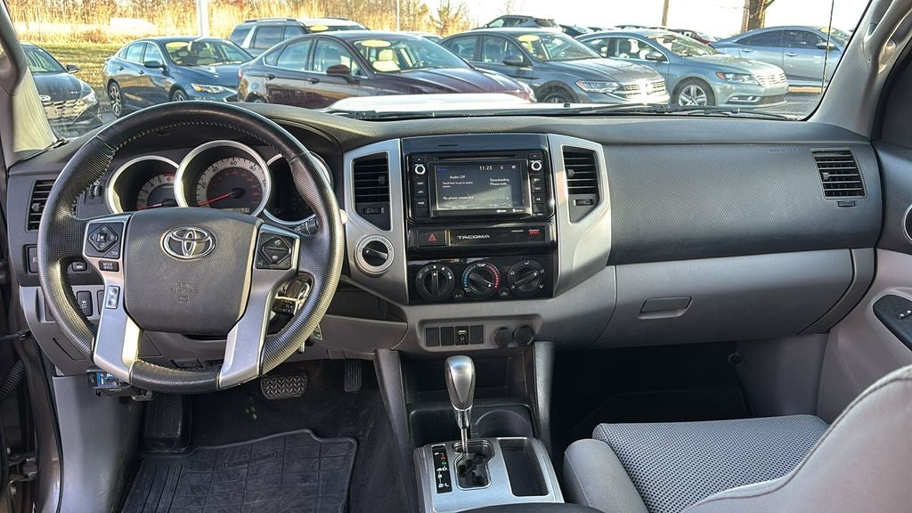 2015 Toyota Tacoma Base V6