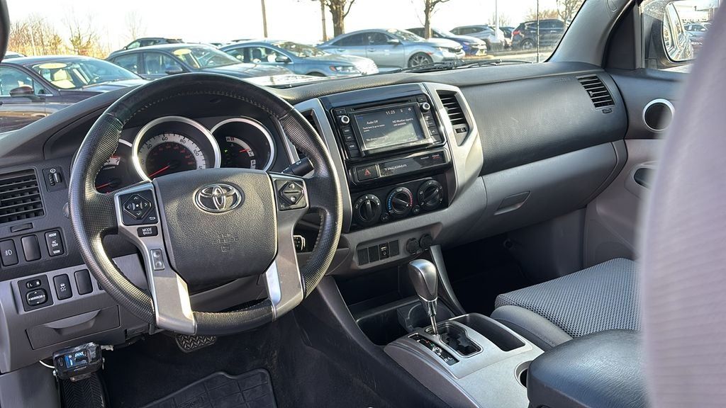 2015 Toyota Tacoma Base V6