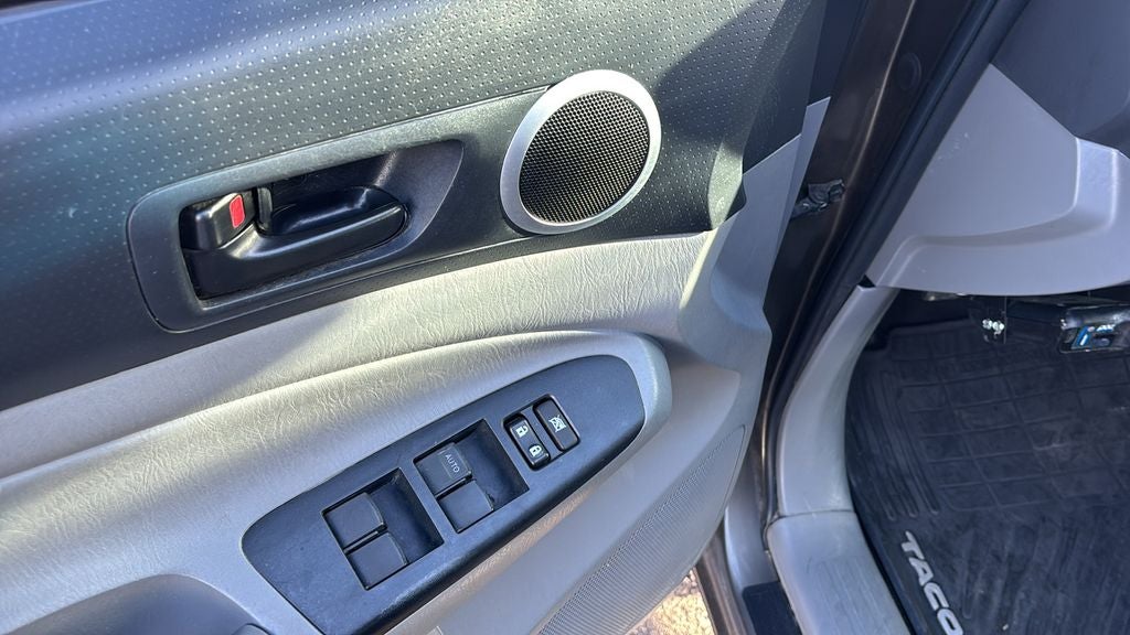 2015 Toyota Tacoma Base V6