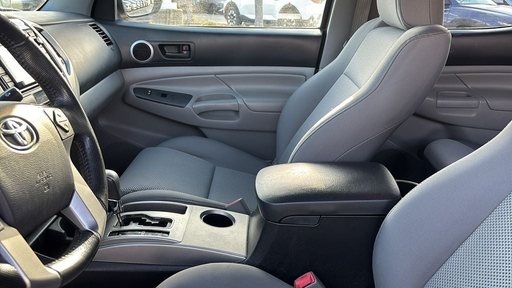 2015 Toyota Tacoma Base V6