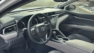 2018 Toyota Camry Hybrid XLE