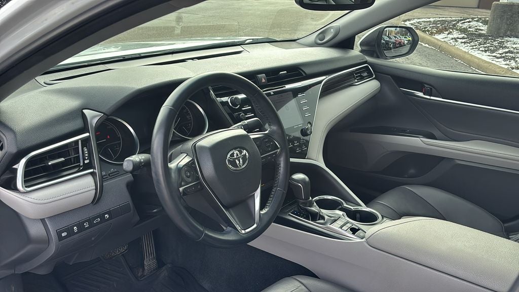 2018 Toyota Camry Hybrid XLE