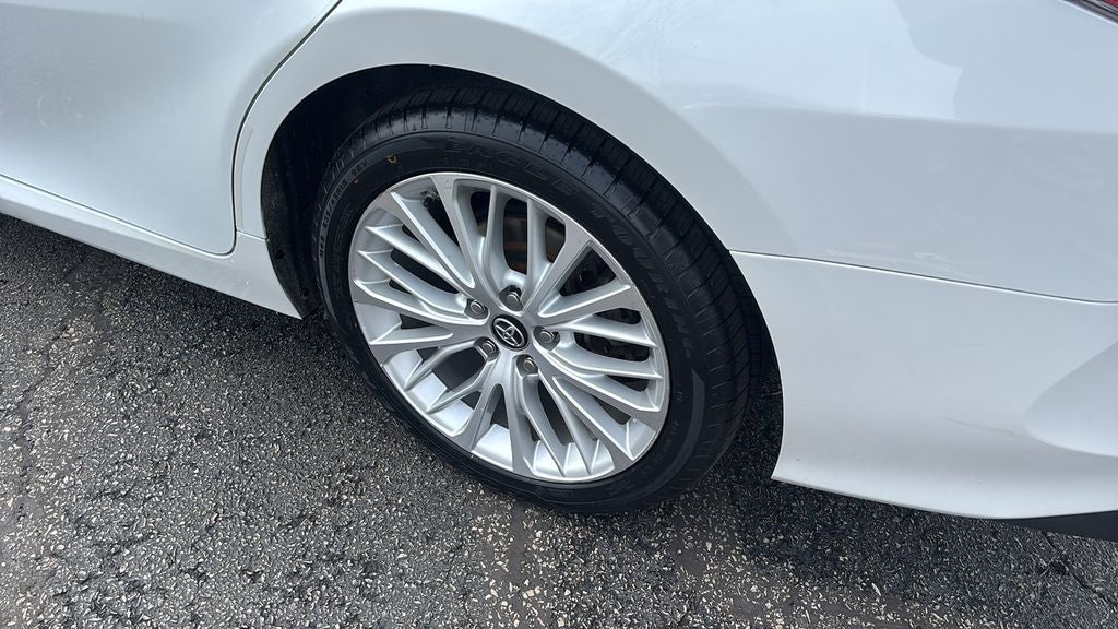 2018 Toyota Camry Hybrid XLE