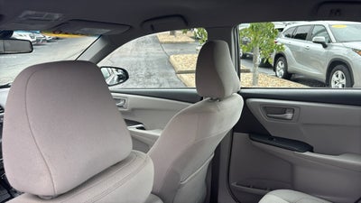 2016 Toyota Camry Hybrid LE