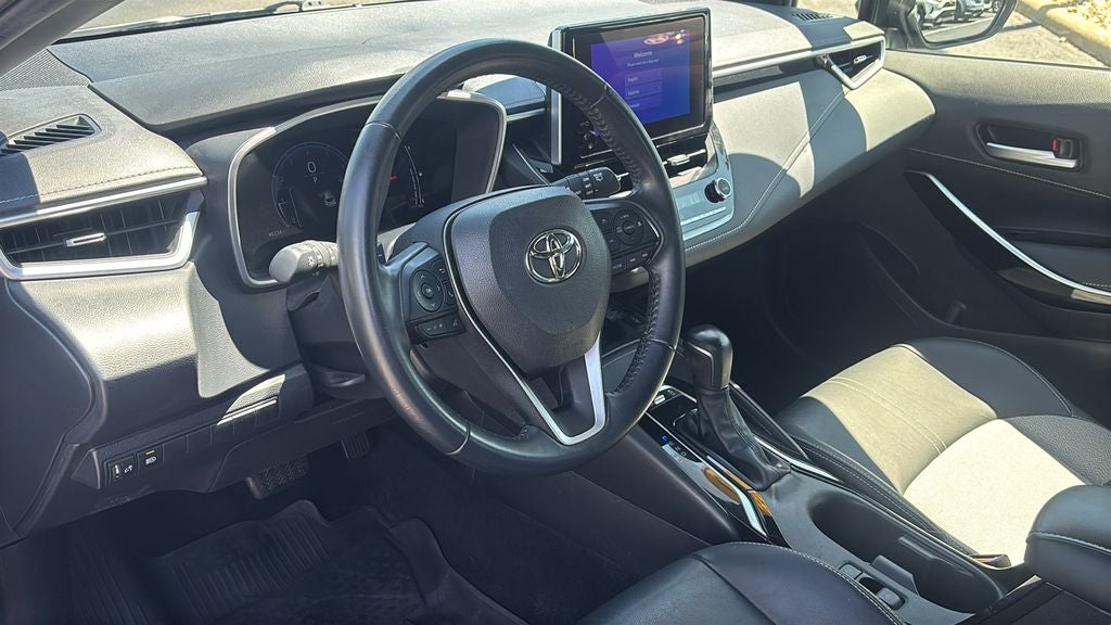2025 Toyota Corolla Hatchback XSE